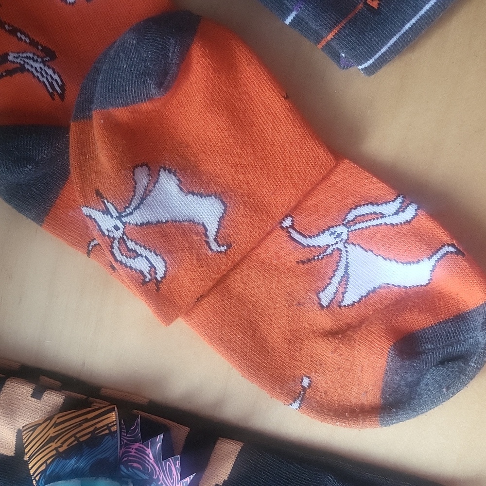 Colorful Patterned Socks Set - Picture 4 of 5